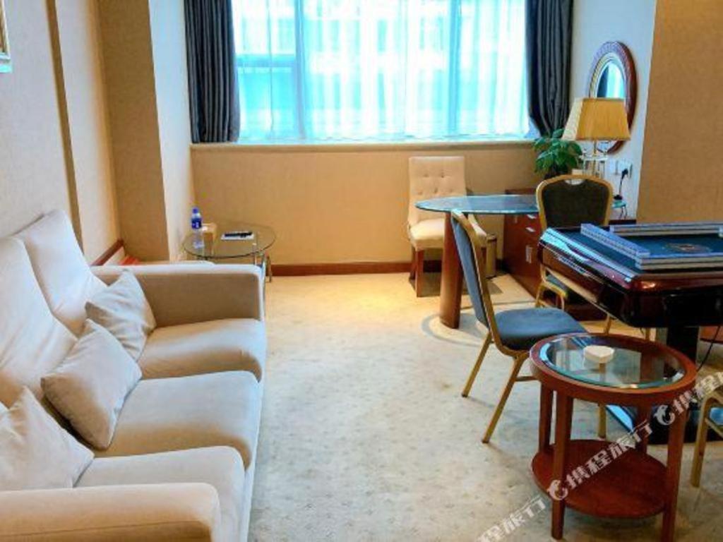 Nanchang Galactic Peace International Hotel Екстериор снимка
