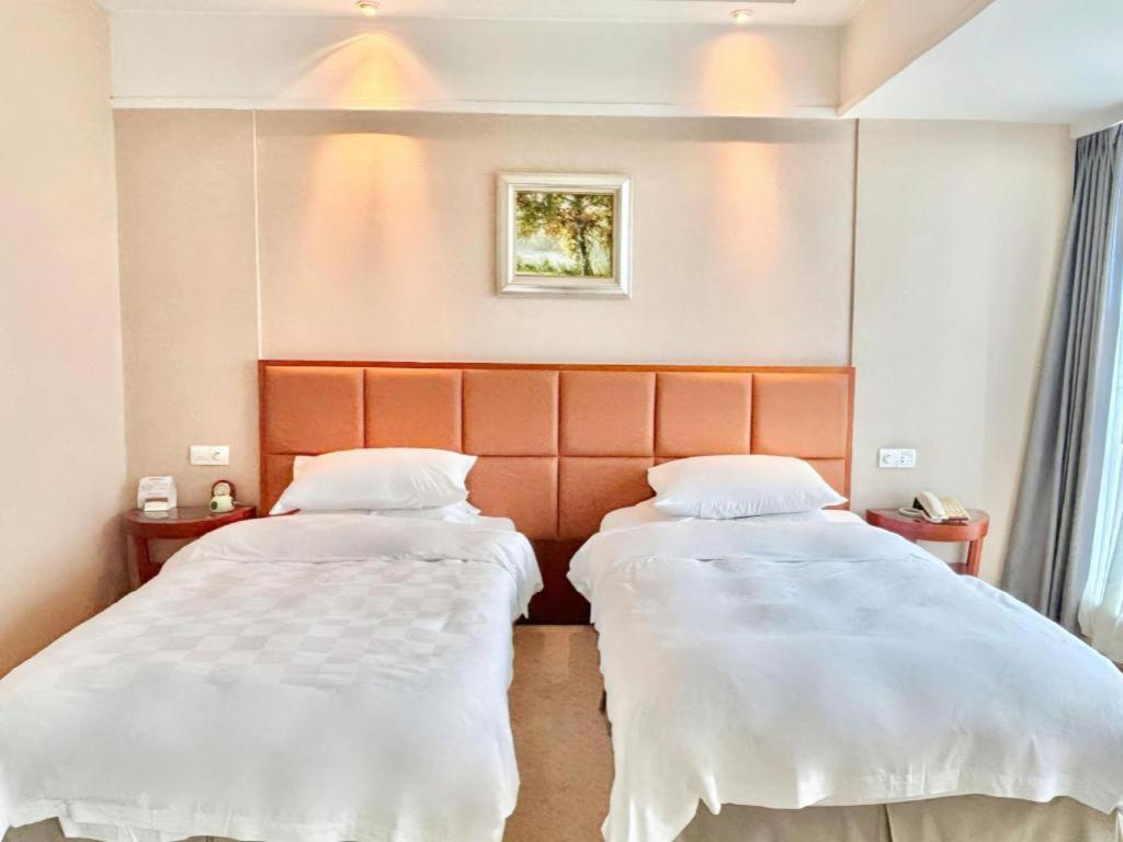 Nanchang Galactic Peace International Hotel Екстериор снимка