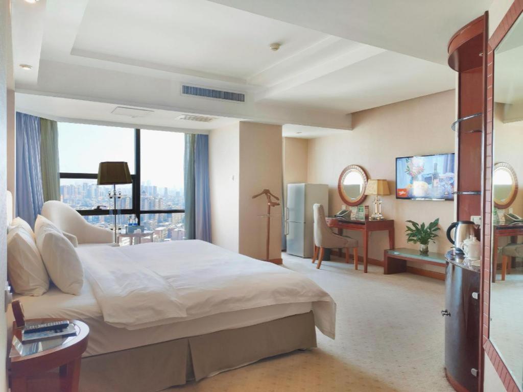 Nanchang Galactic Peace International Hotel Екстериор снимка