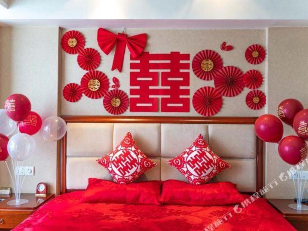 Nanchang Galactic Peace International Hotel Екстериор снимка
