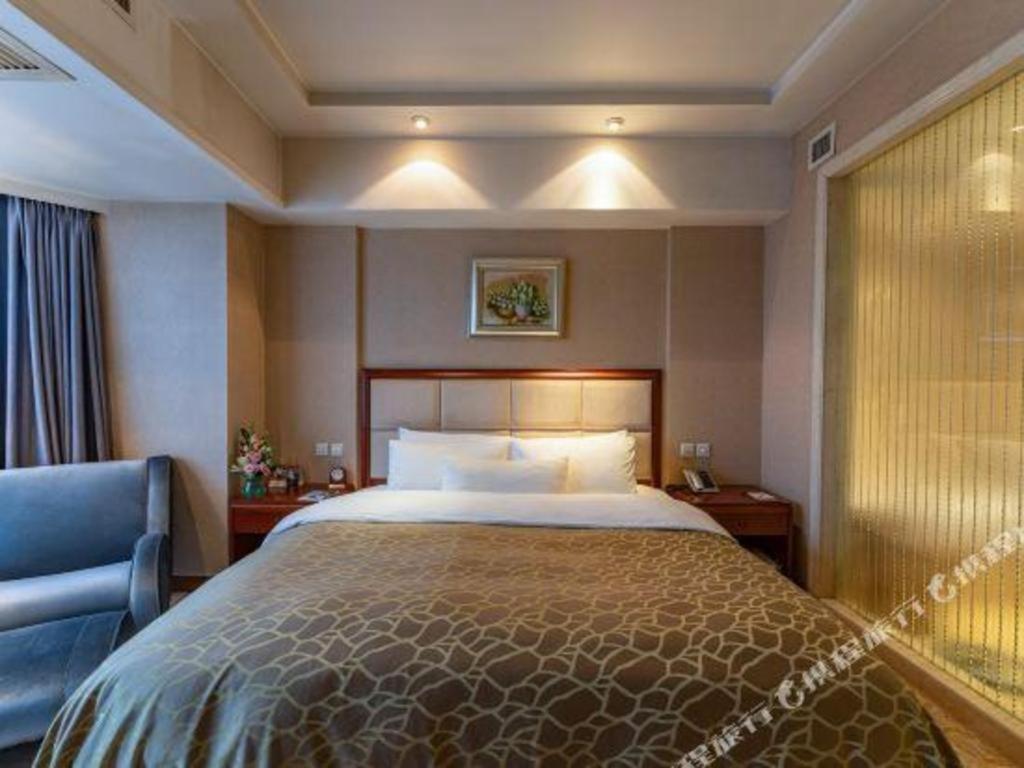 Nanchang Galactic Peace International Hotel Екстериор снимка