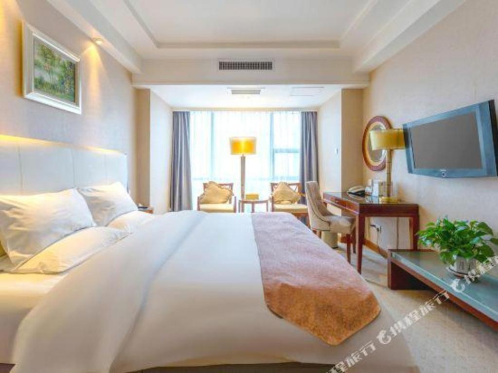 Nanchang Galactic Peace International Hotel Екстериор снимка
