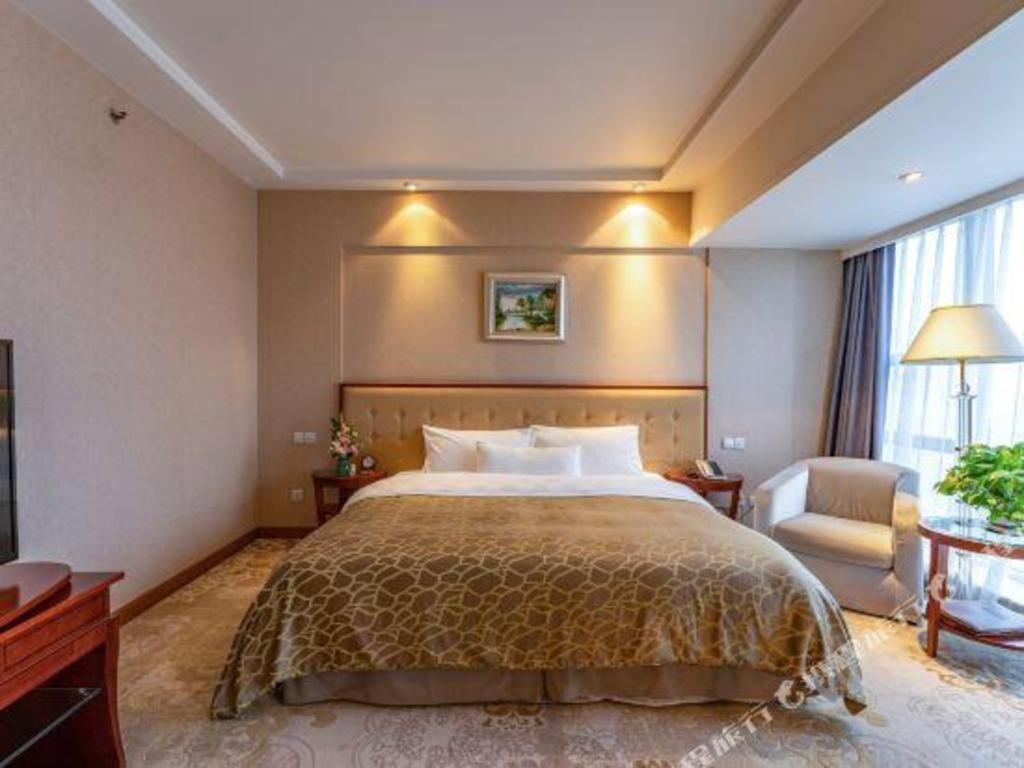 Nanchang Galactic Peace International Hotel Екстериор снимка